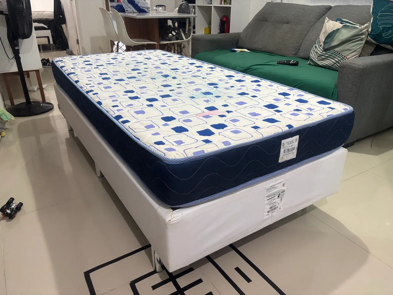 Box solteiro + colchão Ortobom  - Foto 2