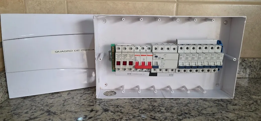 Quadro de Energia Completo - Pronto para Instalação
