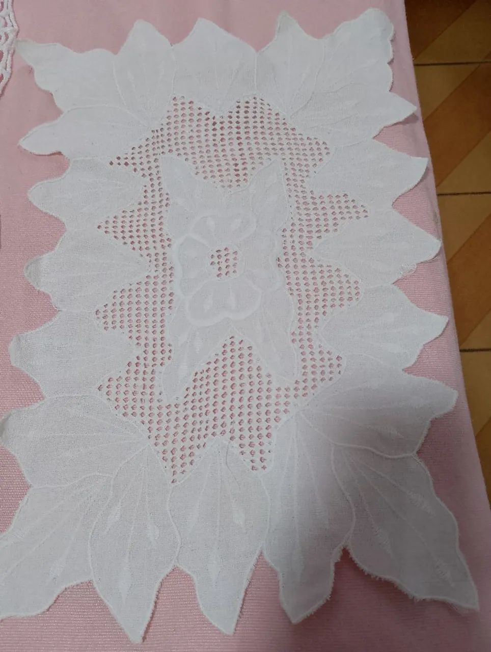 Caminho de mesa  - Foto 4