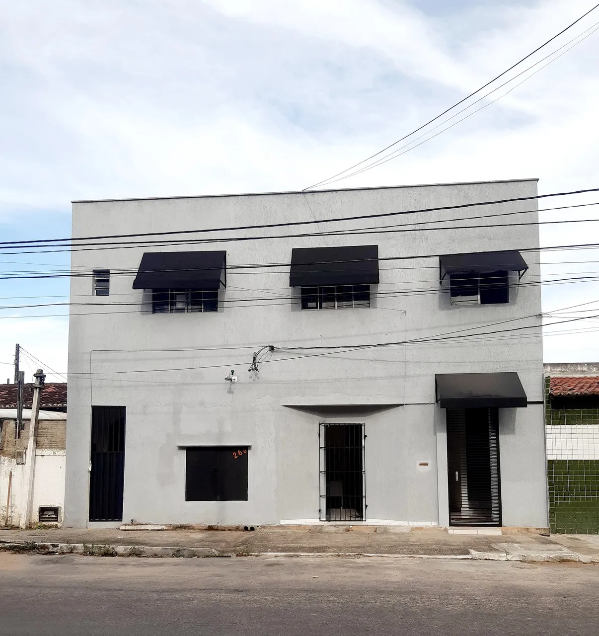 ALUGO KIT-NET NO BAIRRO DE NEÓPOLIS DE FRENTE A PASSARELA NA BR 101.