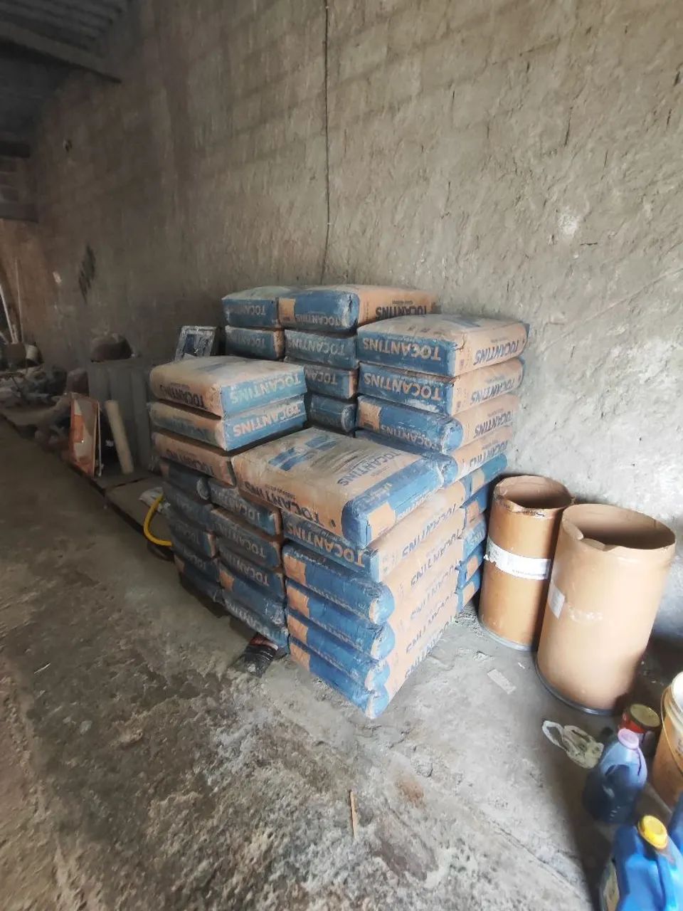 Hardware store for sale64418998216577124