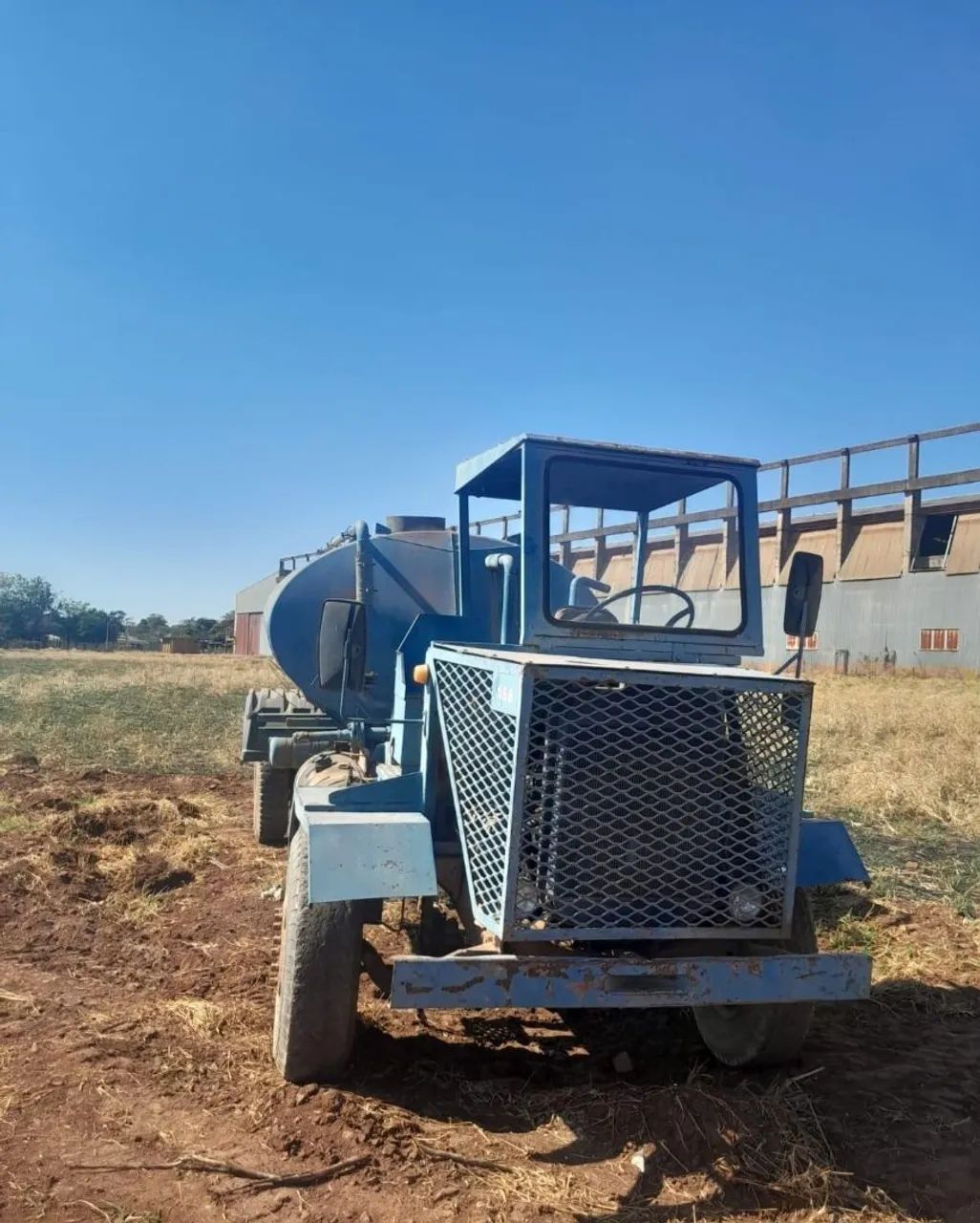 Caminhão tanque  - Foto 2