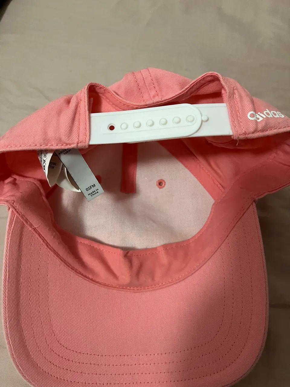 Boné Adidas Rosa Bebê Original - Foto 2