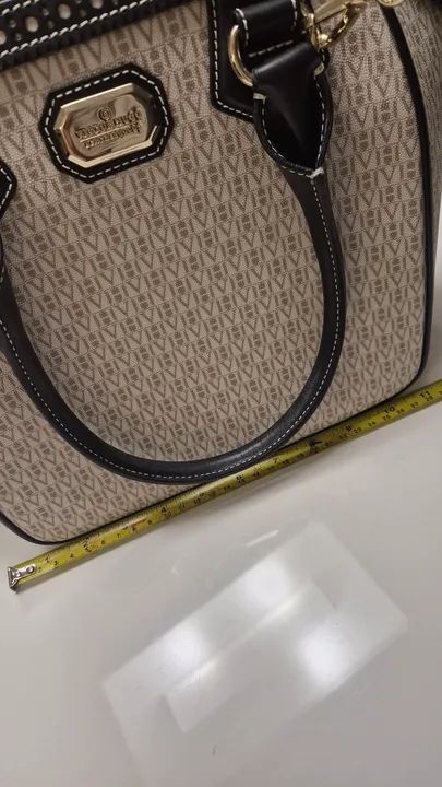 Bolsa de Ombro Victor Hugo - Foto 4