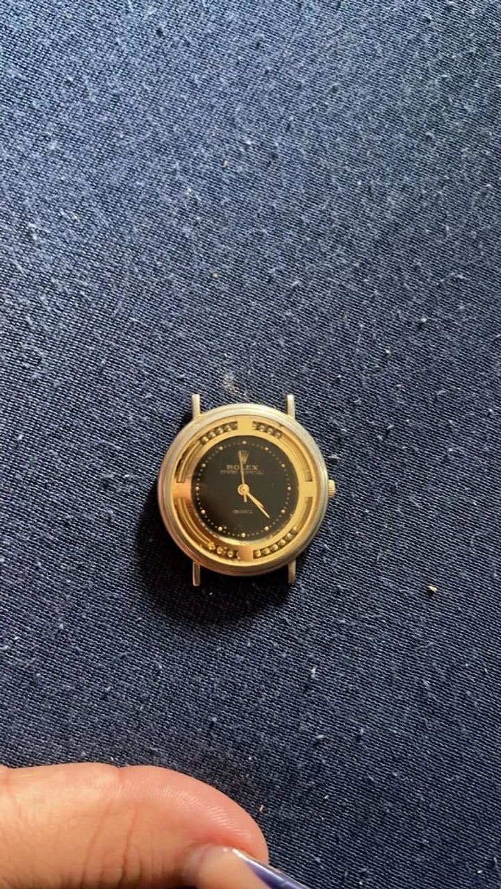 Rolex antigo feminino sem a pulseira 