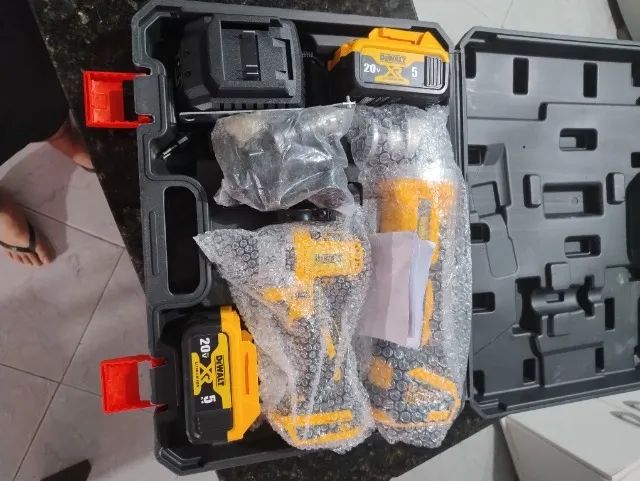 Jogo de ferramentas a bateria nova Esmerilhadeira e parafusadeira 64861554945283123