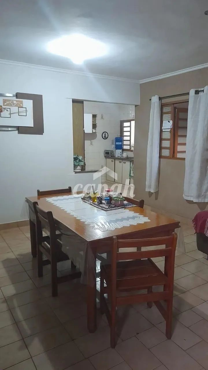 Casa à Venda no Quintino Facci I em Ribeirão Preto - 3 Dormitórios
