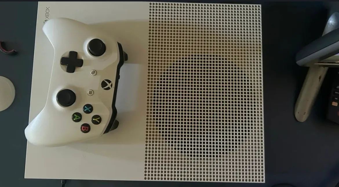 Xbox one 1TB HD novo  - Foto 2