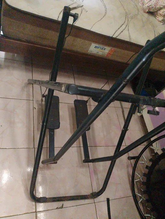 Aparelho de Musculação para Pernas - Foto 2