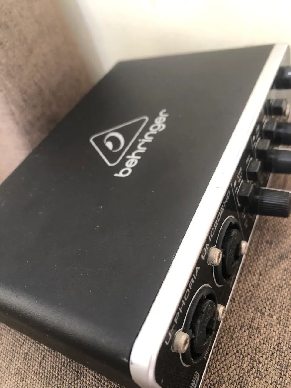 Vendo interface de áudio UMC202hd  - Foto 3