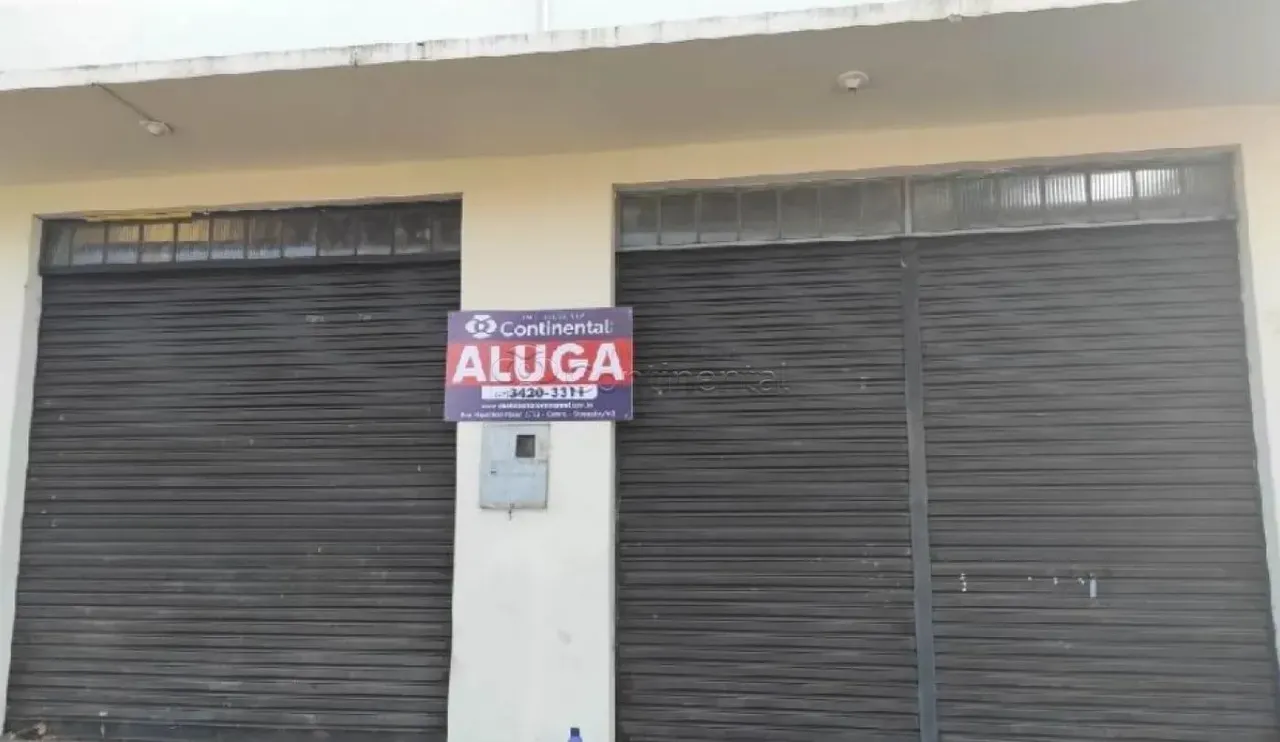 Salão comercial para locação em Dourados-MS.