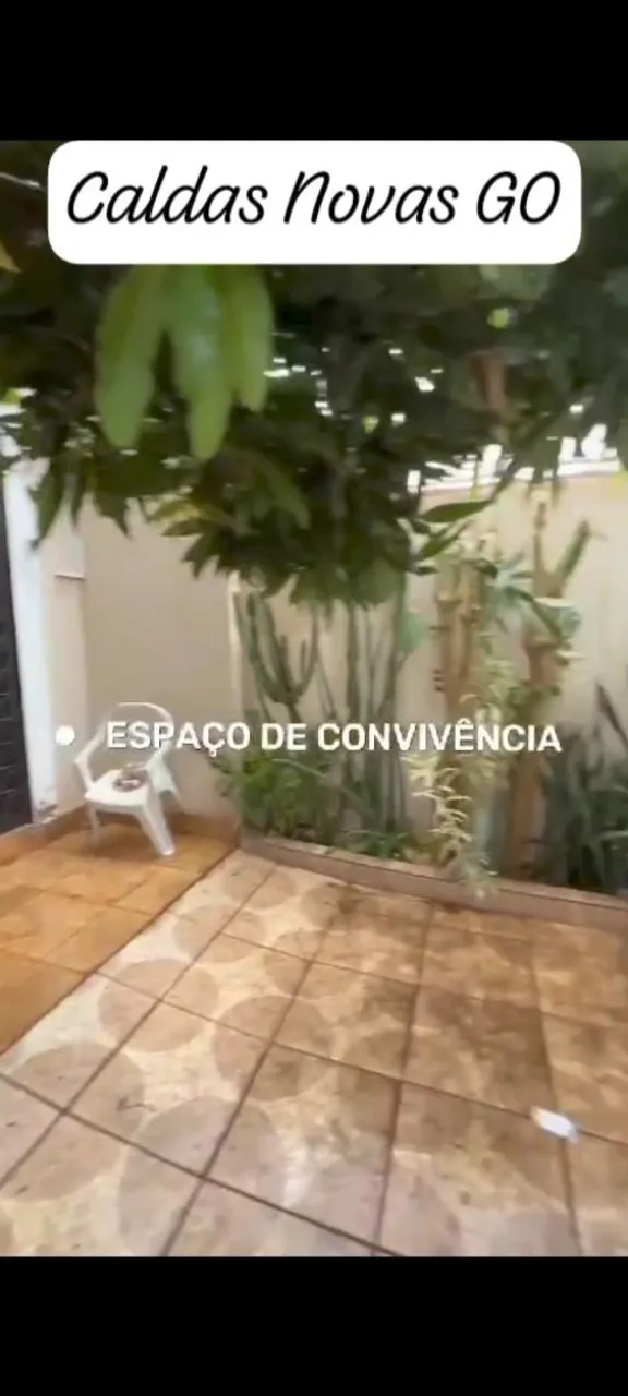 Casa e galpao