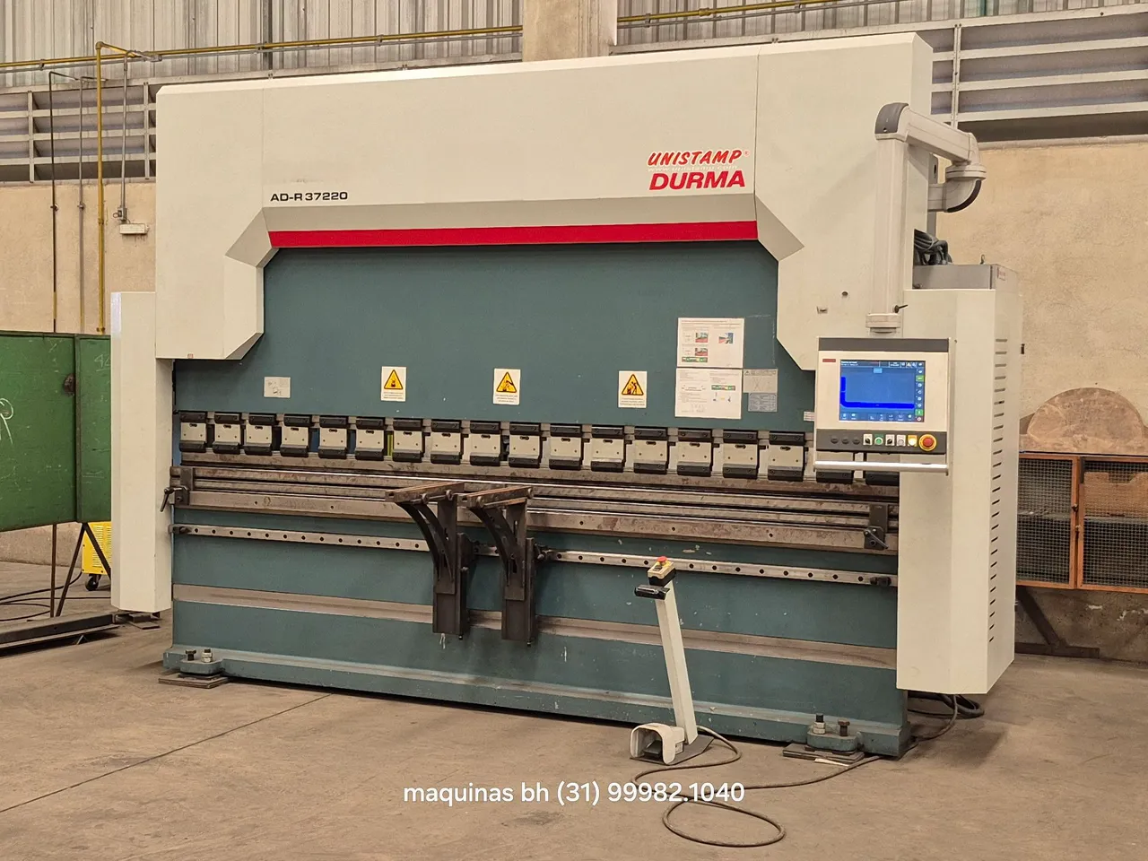 Prensa dobradeira CNC Durma 220 ton