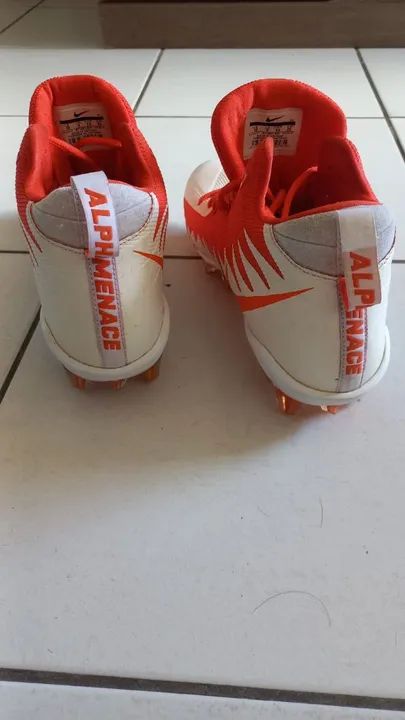 Chuteiras de Futebol e Futebol Americano Nike Alpha Menace Vermelha - Foto 2