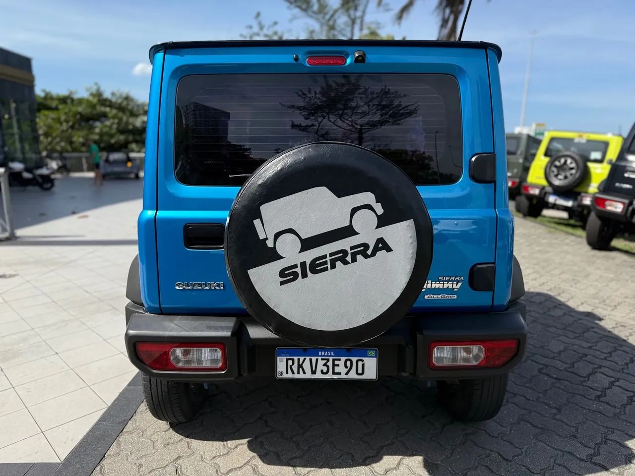 Jimny Sierra 4you AT 2022 - Douglas 9 8 3 3 2 8 7 1 1  - Foto 5
