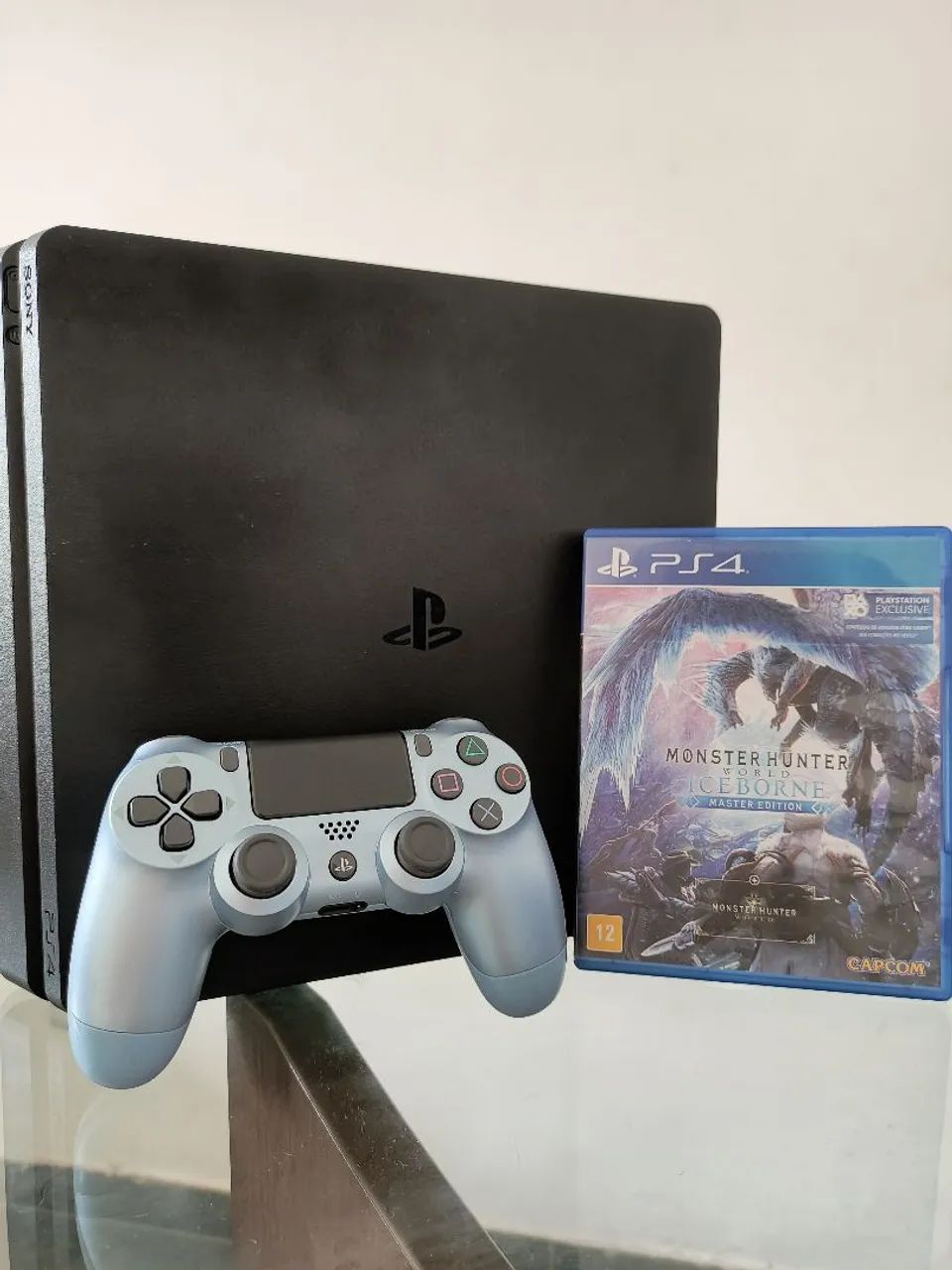 PS4 + Monster Hunter World: Iceborne Master Edition - Foto 2