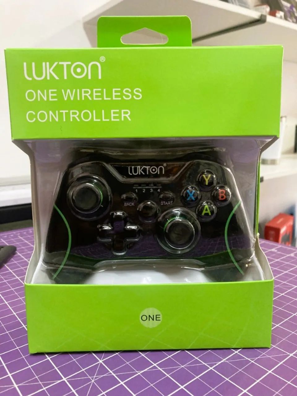 CONTROLE SEM FIO KTS-X01W (F1) COMPATÍVEL COM XBOX ONE, ONE S, ONE X E PC - Foto 2