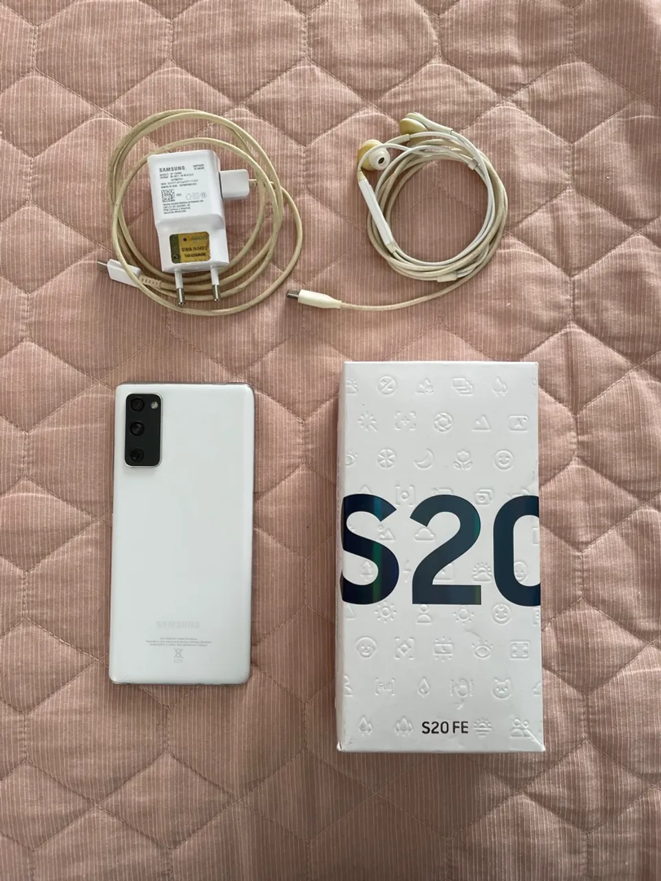 Samsung s20fe conservado