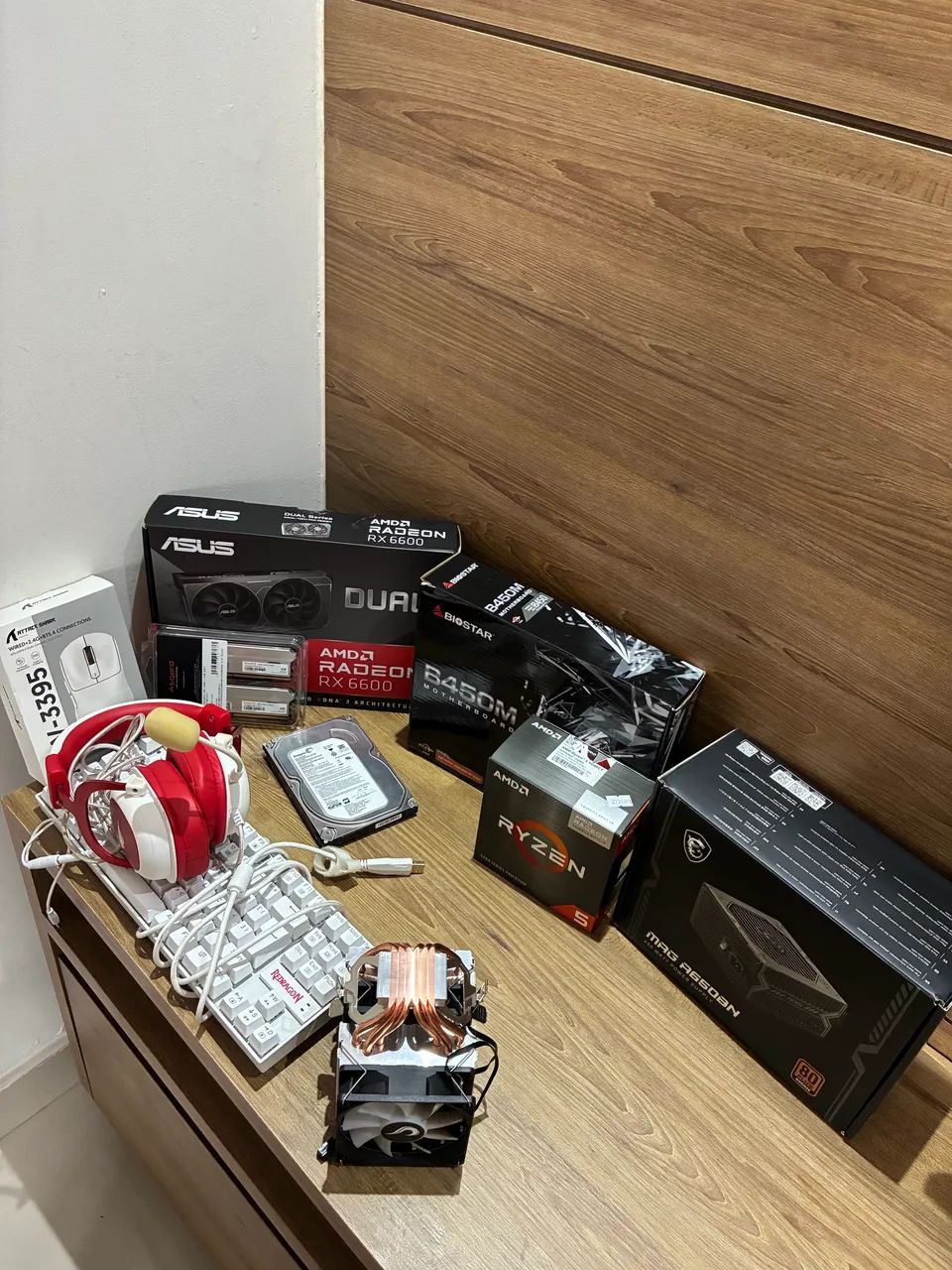 Varias peças PC gamer