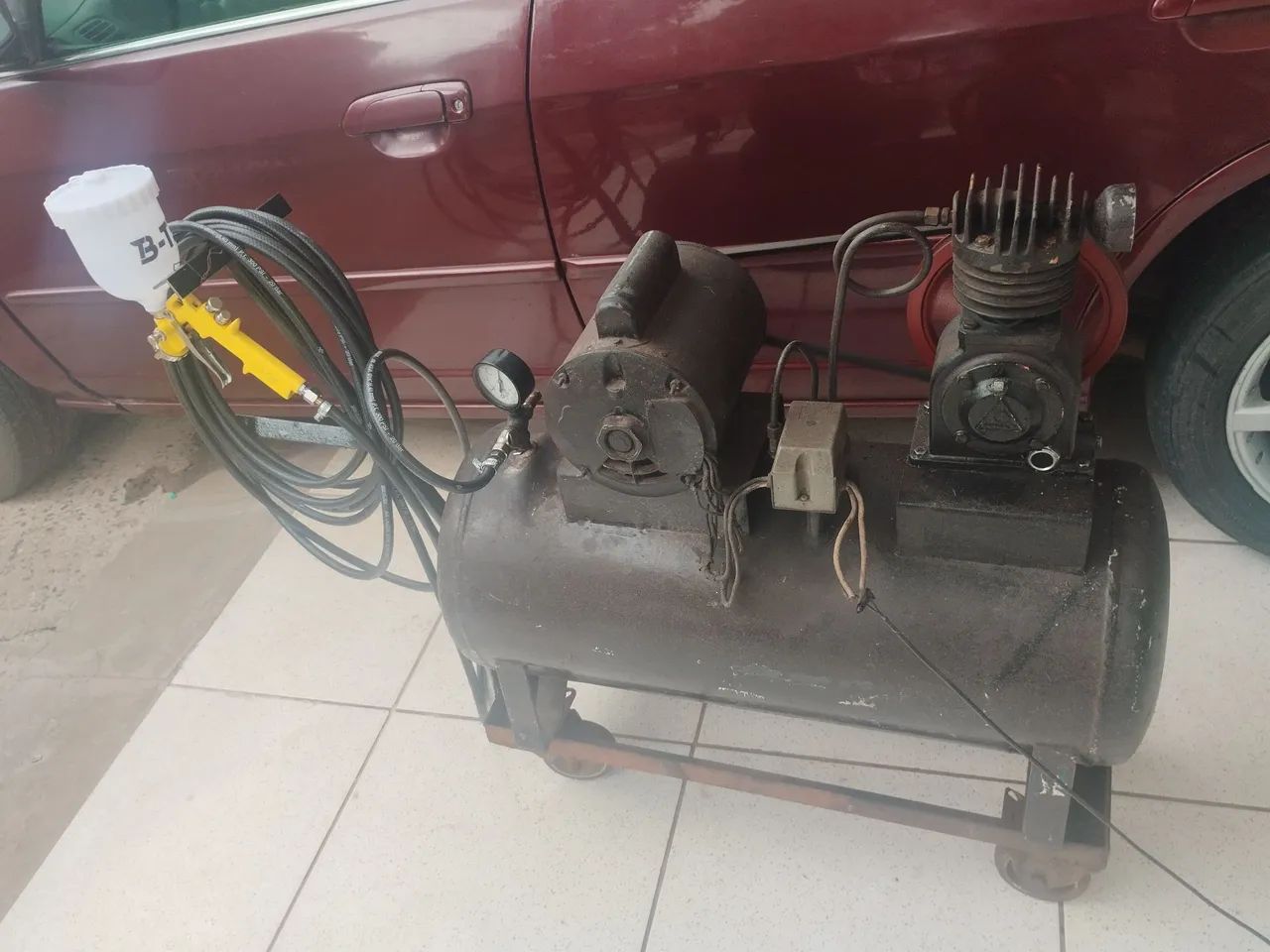 Compressor de Ar 75 litros com mangueira e pis*tola  de pintura  - Foto 3