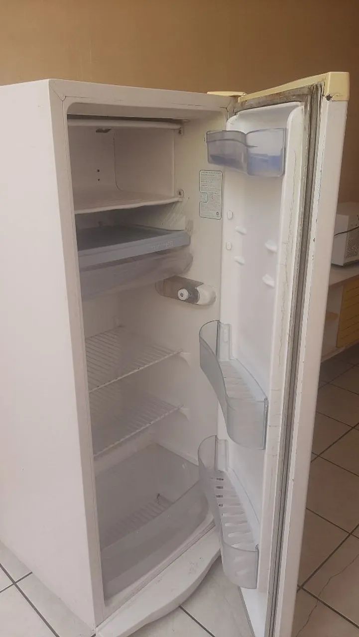 VENDE SE GELADEIRA  - Foto 4