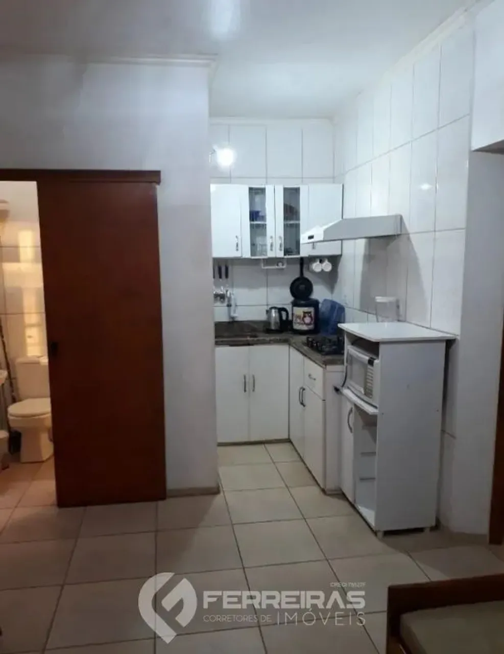 Apartamento mobiliado com 2 quartos para locação anual em Tramandaí