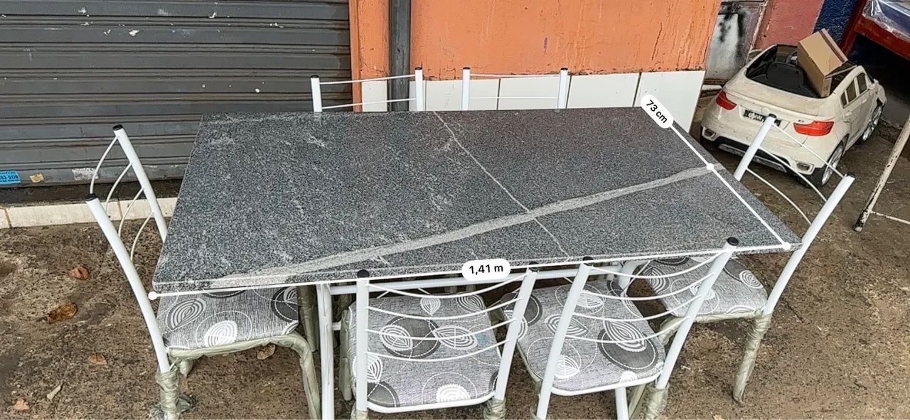 Mesa de Jantar em Granito com 6 Cadeiras combino entrega zap *