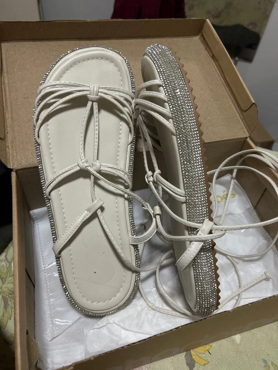 Sandálias Femininas Strass Off White