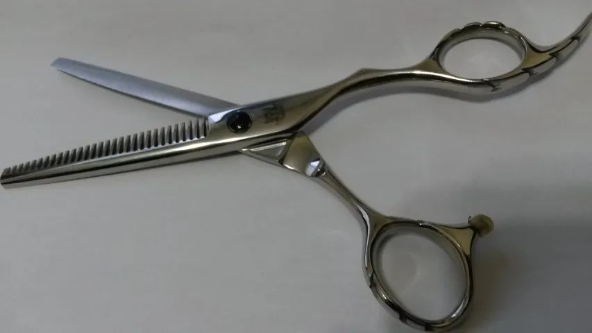 Tesoura Steel Fio A Laser Serrilhada 5.0 Am-630 Prata - Foto 3