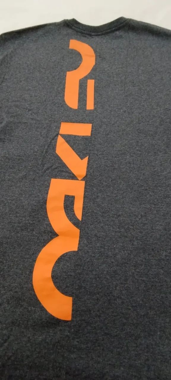  Camisa Oakley | Cinza | Tamanho M - Foto 2