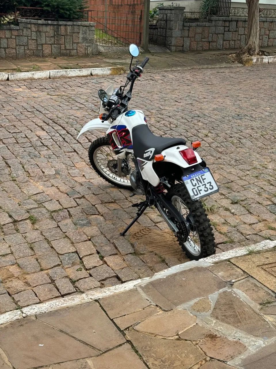 Honda XR 200R 1997  - Foto 2