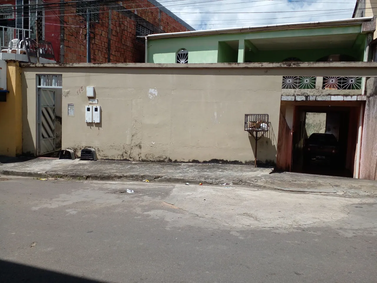 Vendo uma casa
