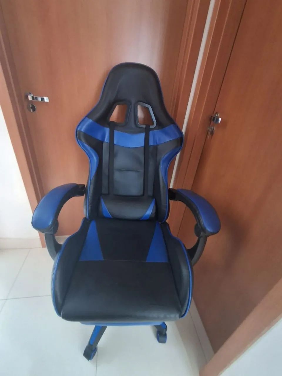 Cadeira Gamer Azul e Preto