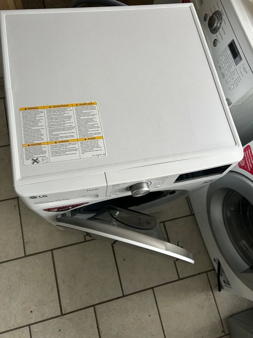 Lava e seca LG Direct Drive 11/7kg 220 volts  - Foto 3