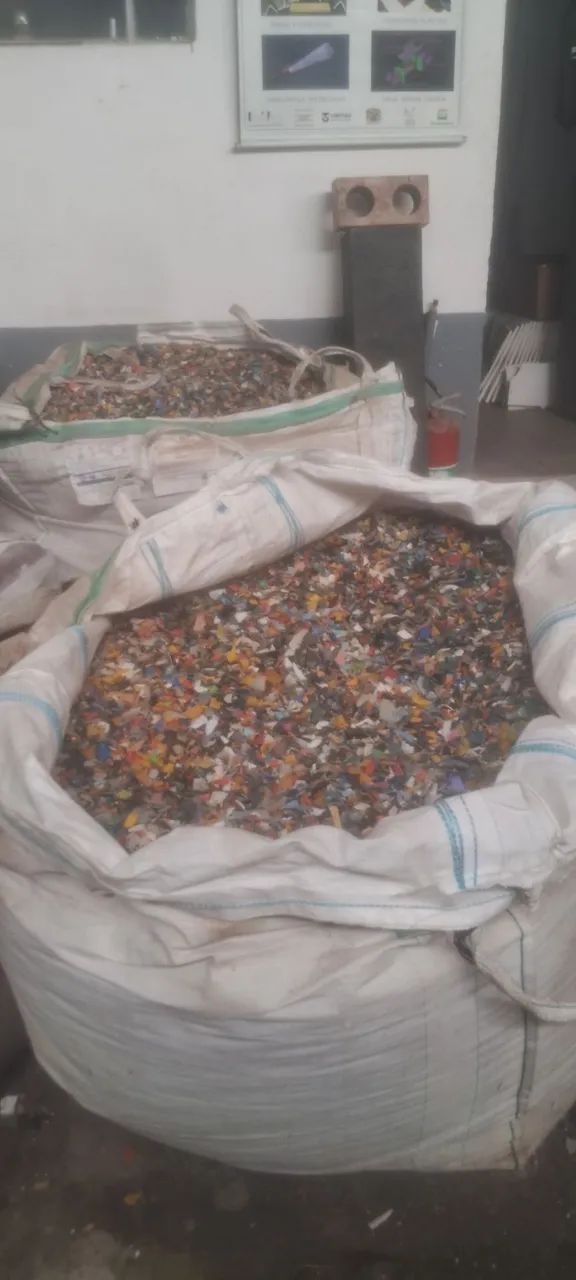 Granulado plástico colorido