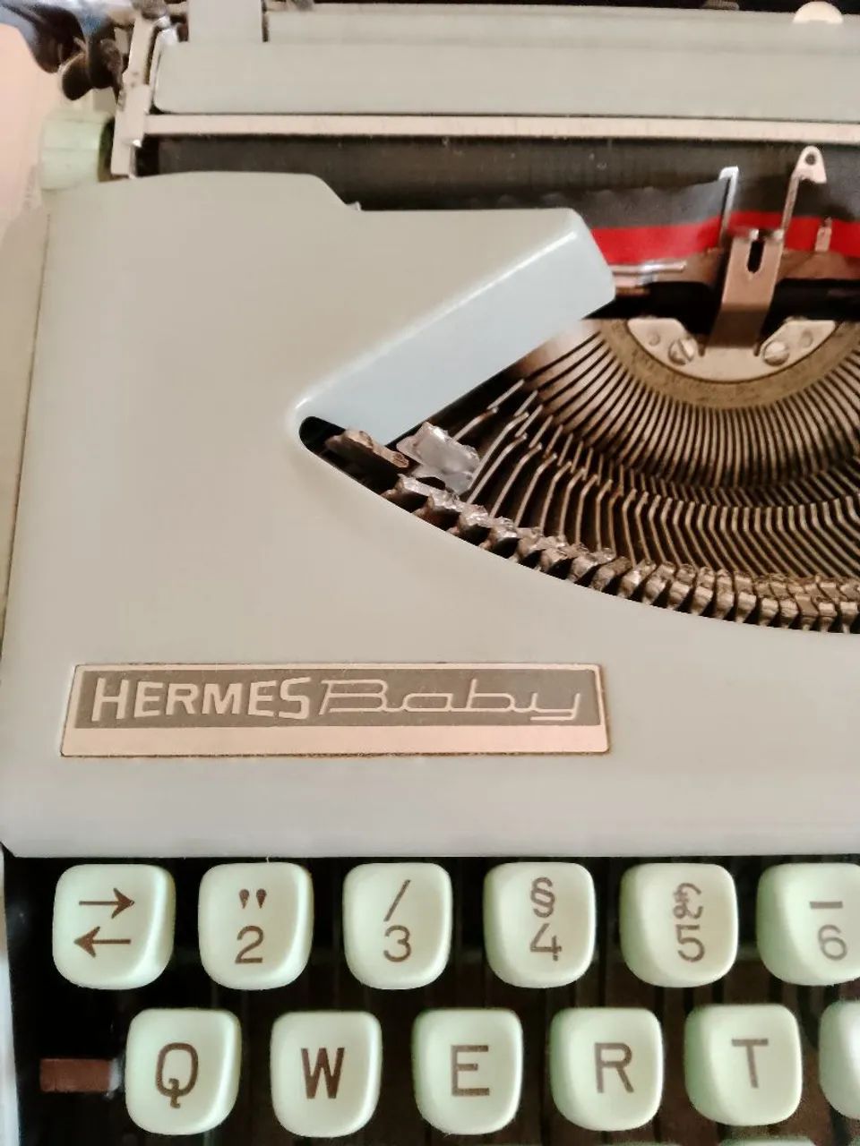 Máquina de escrever Hermes Baby - Foto 2