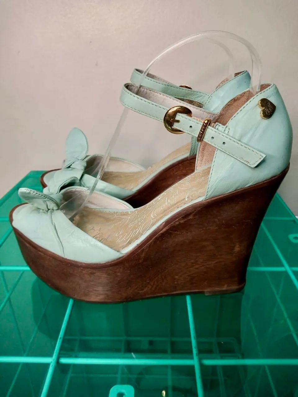 Sandália Plataforma Colcci Verde Menta com Salto Amadeirado - Tamanho 36 - Foto 6