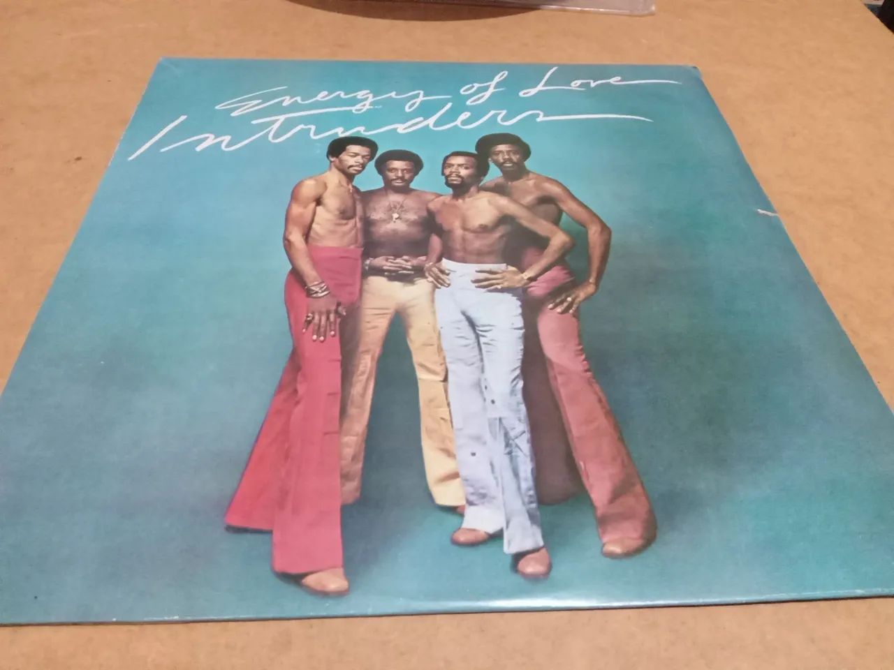 Lp energy love intruders 1977