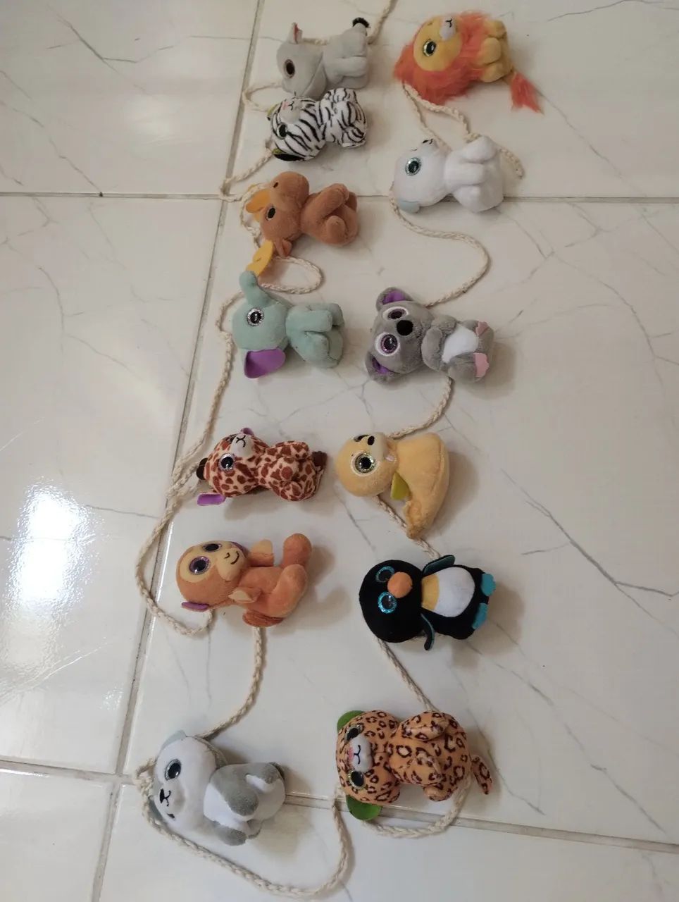 Enfeite de Animais de Pelúcia para Quarto de Bebê - Foto 3