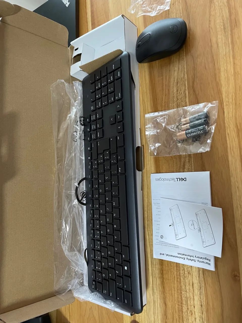 Teclado e mouse Dell KM3322W - Foto 3