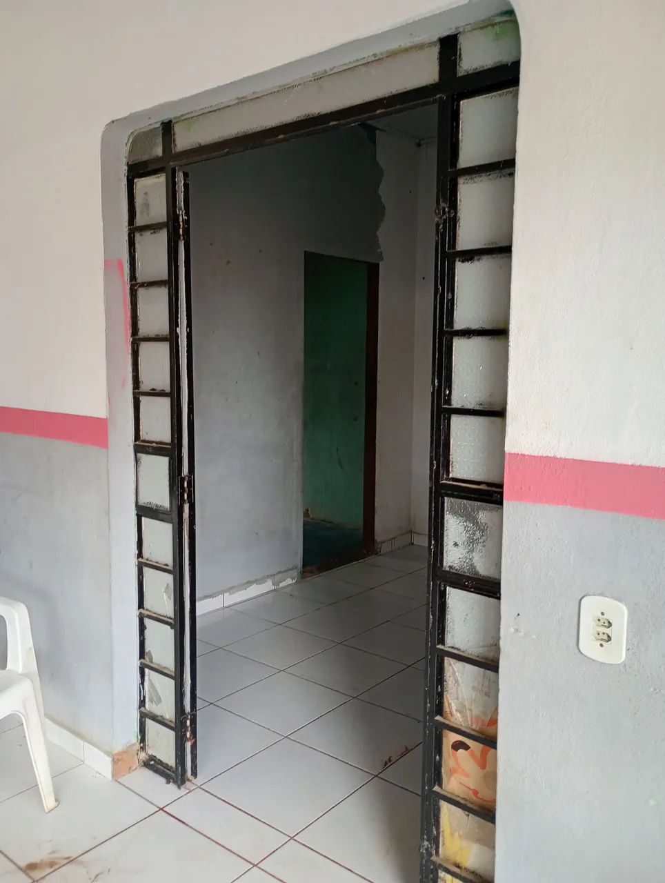 Aluga-se apartamento 