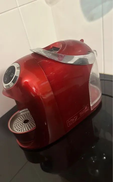Cafeteira elétrica Três corações 