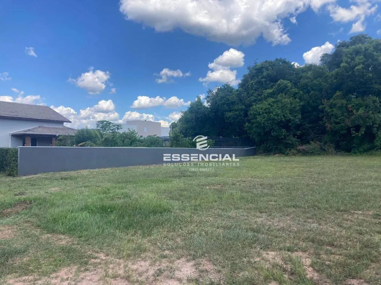 Terreno à venda, 450 m² por R$ 75.000,00 - Condomínio Ninho Verde II - Pardinho/SP