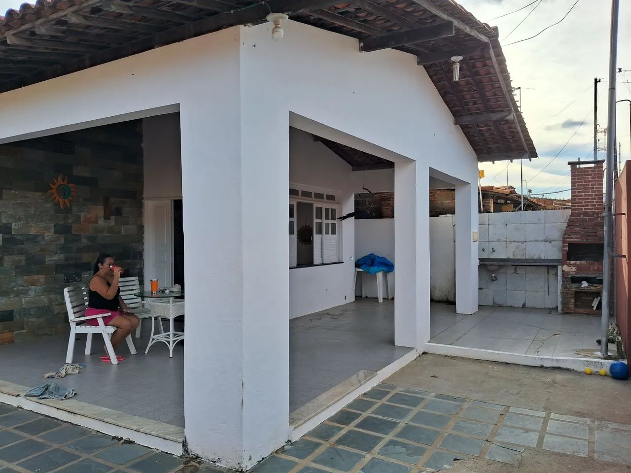 Aluga-se casa para finais de semana e feriados. 400,00 Diária.  - Foto 2