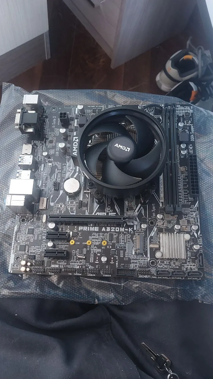 Placa Mãe ASUS PRIME A320M-K e processador ryzen 5 2400g