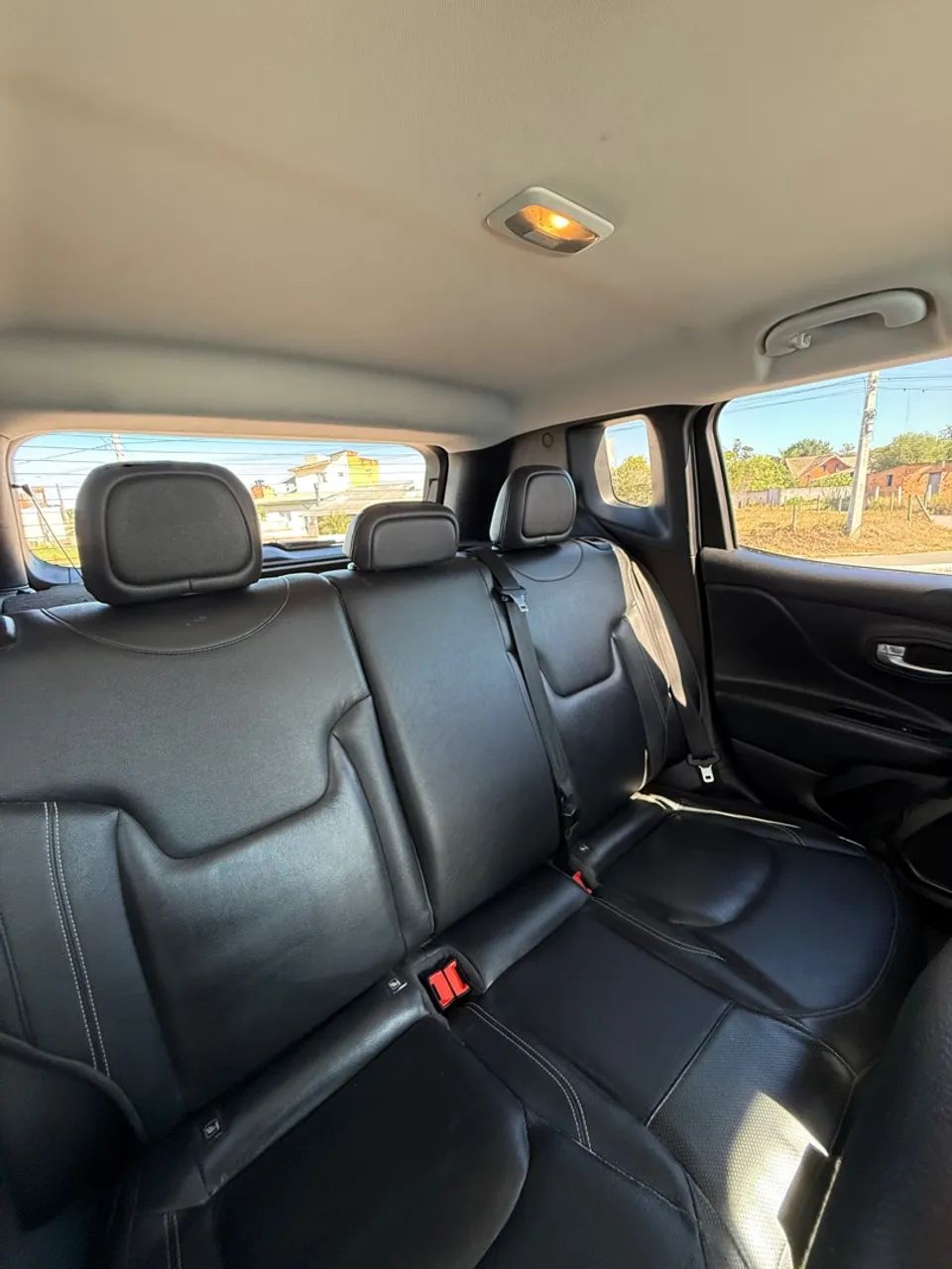 Jeep Renegade em excelente estado - abaixo da FIPE! - Foto 2