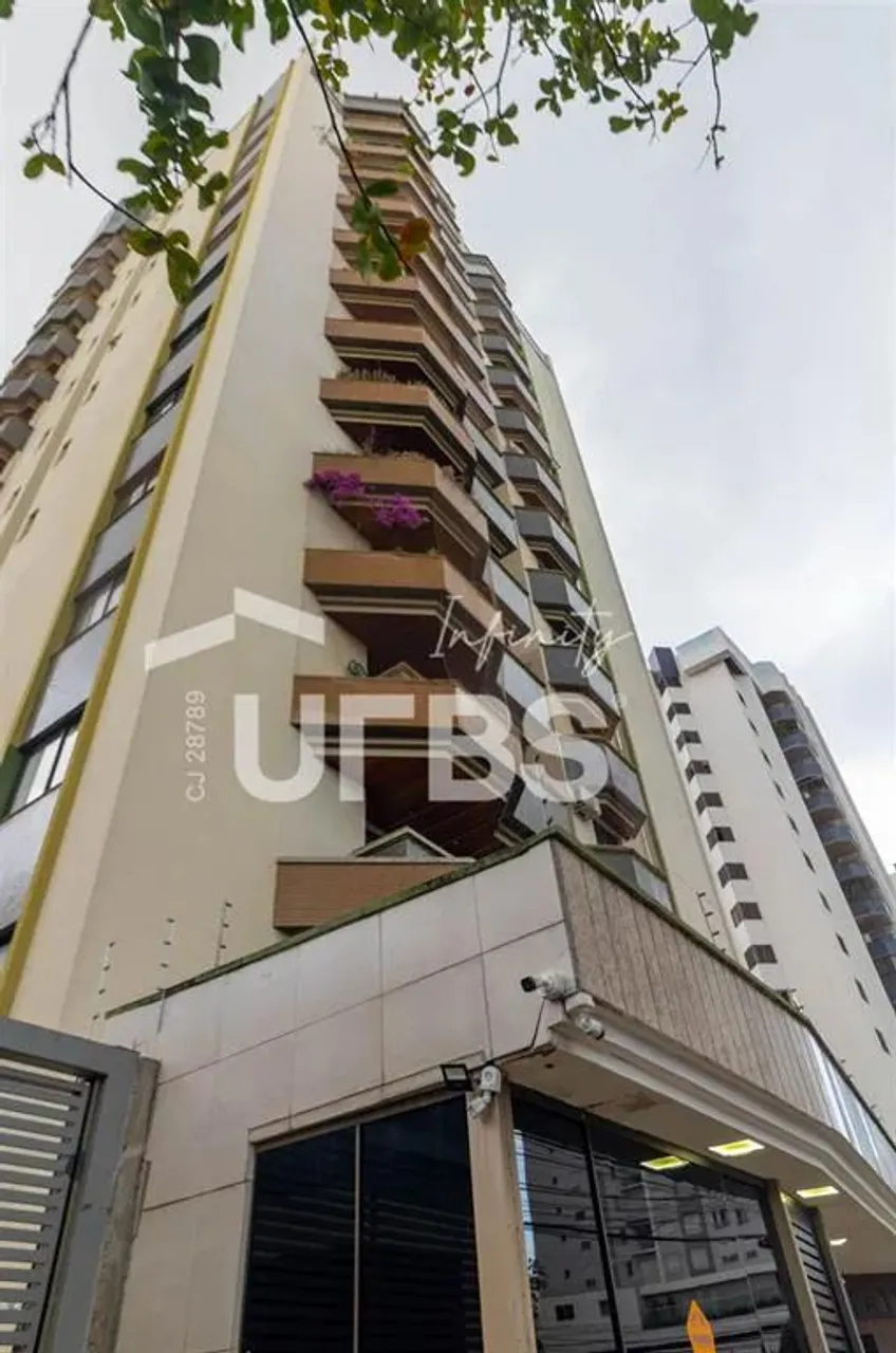 Edifício Kallinan - Apartamento 5 quartos, sendo 2 suítes