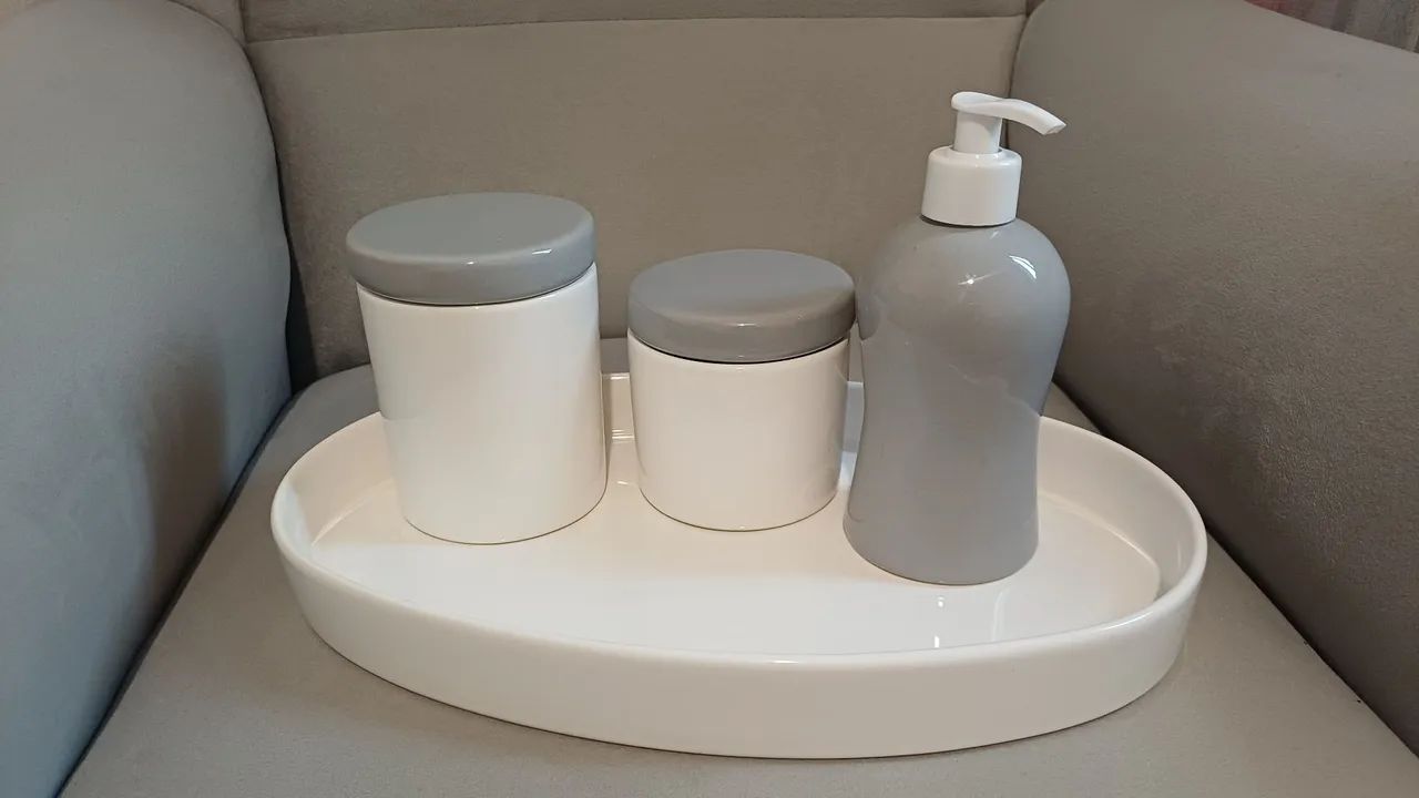 Kit higiene bebê em porcelana - Foto 2