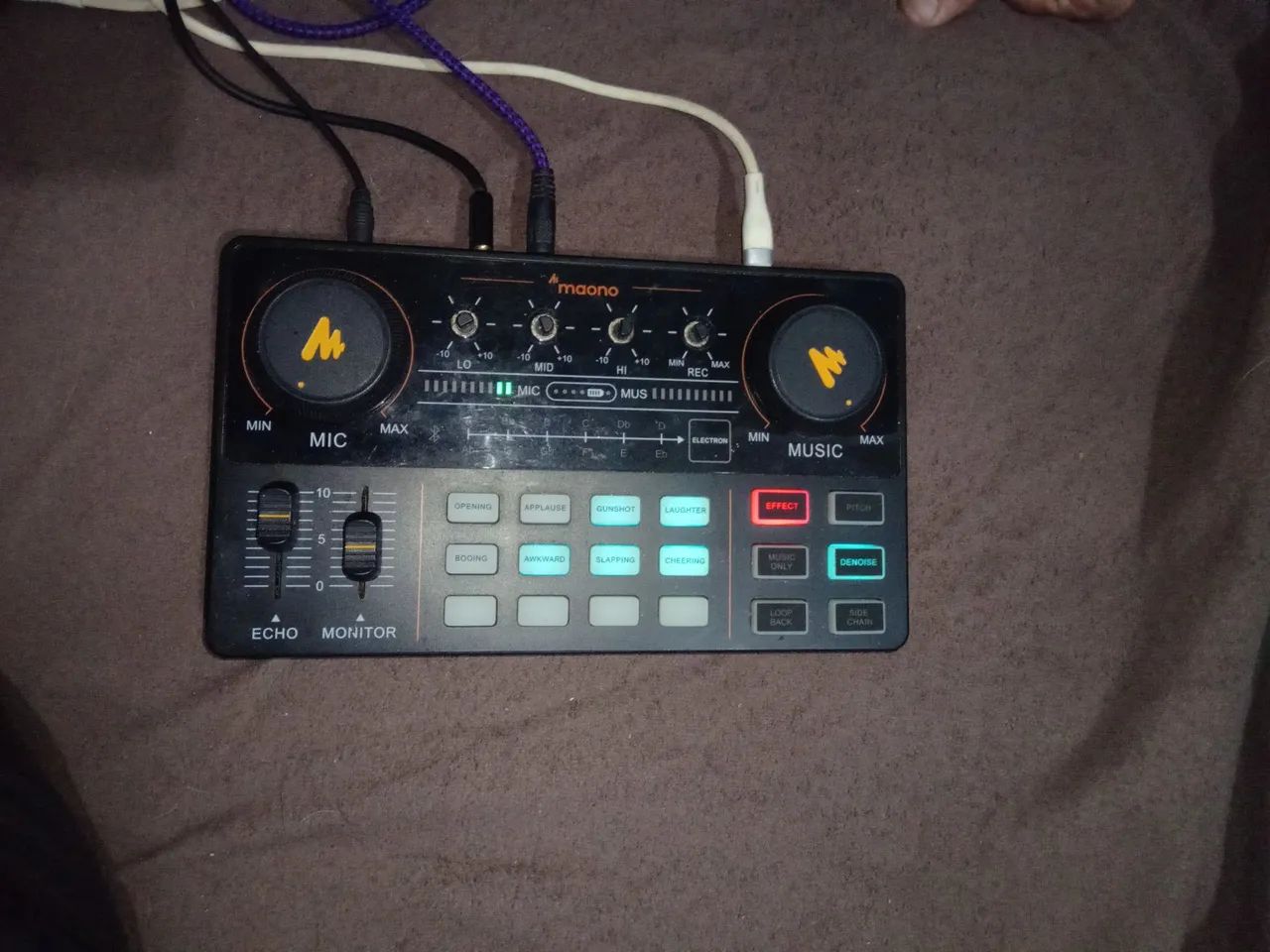 Mixer de áudio MAONO