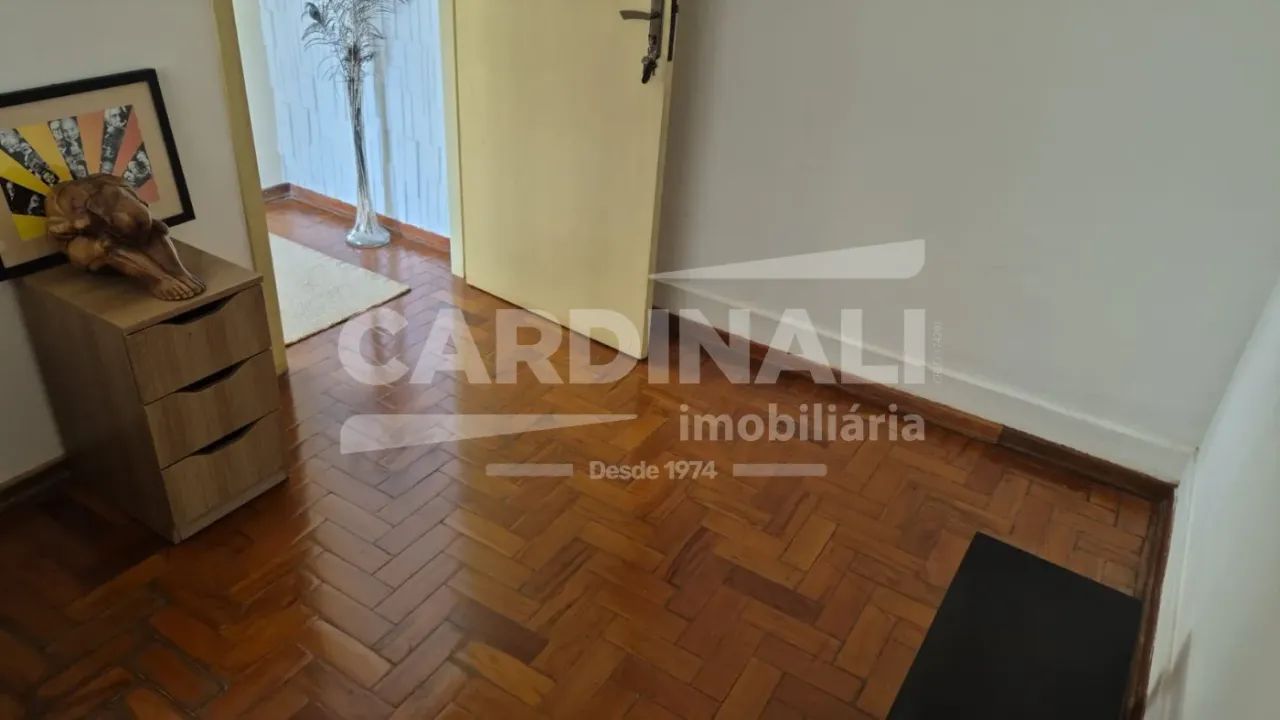 Sala comercial com ótima localização, no centro da cidade.
